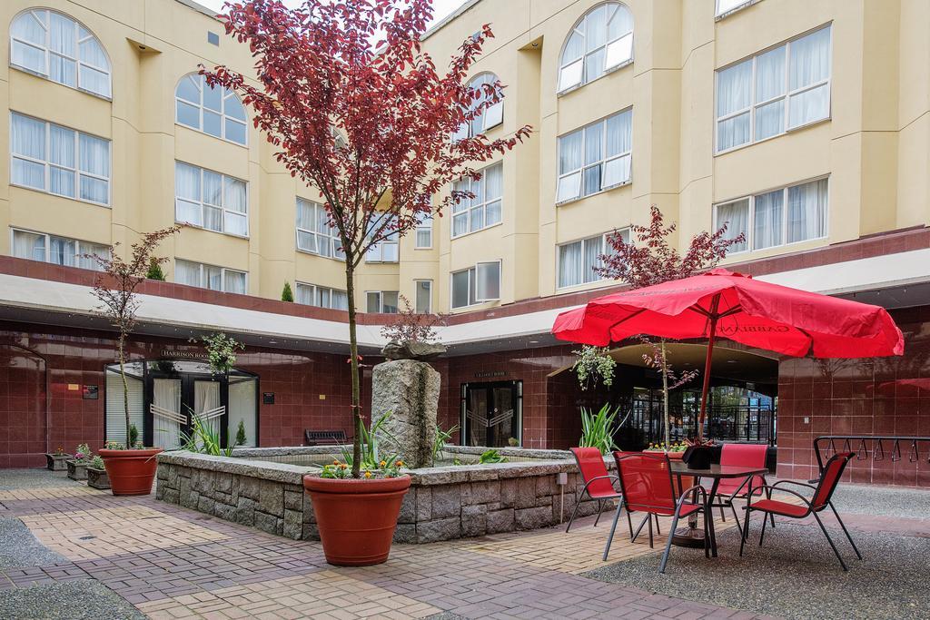 Harrison Lake Hotel Harrison Hot Springs Exterior photo